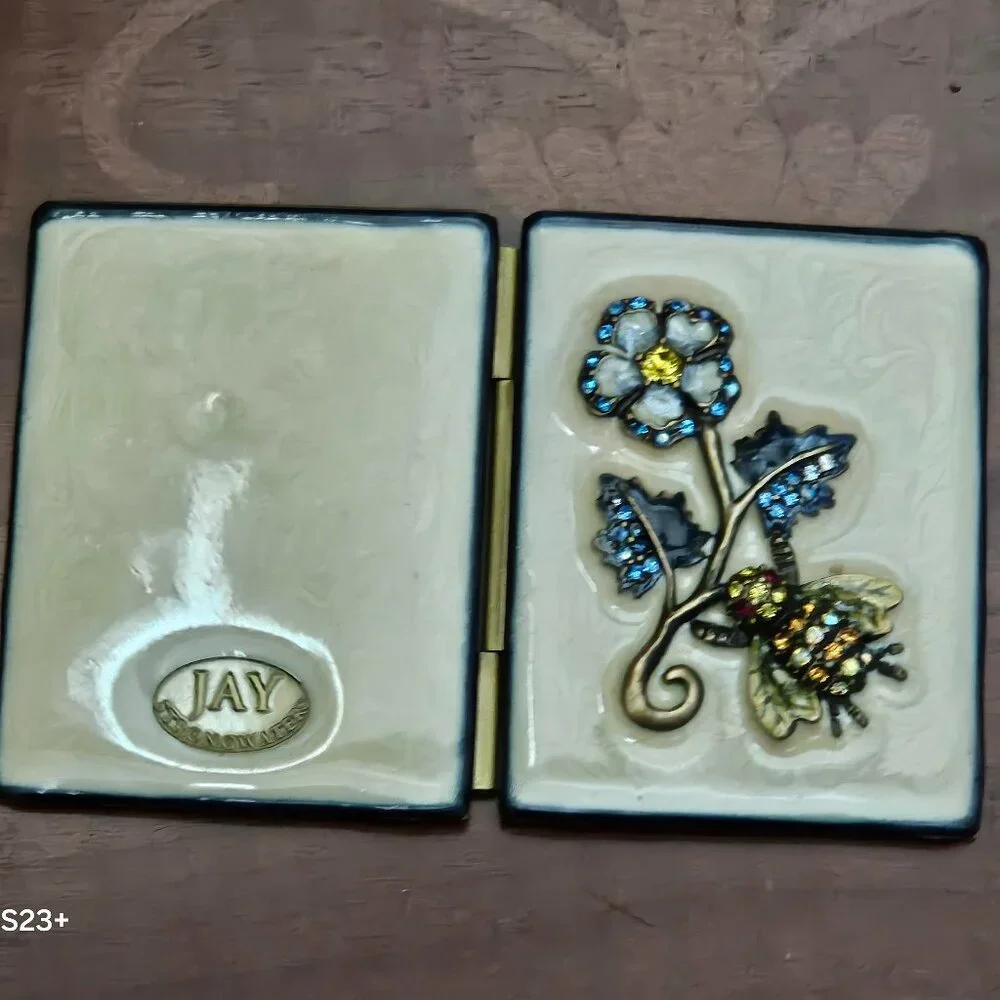 RARE JAY STRONGWATER BEE FLOWER DELFT GARDEN TRAVEL FOLDING CRYSTAL ENAMEL FRAME